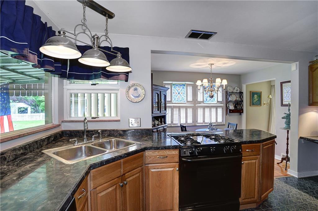 205 Quaker Road Sewickley, PA 15143 - Photo 9 of 18 Kitchen opens to dining area