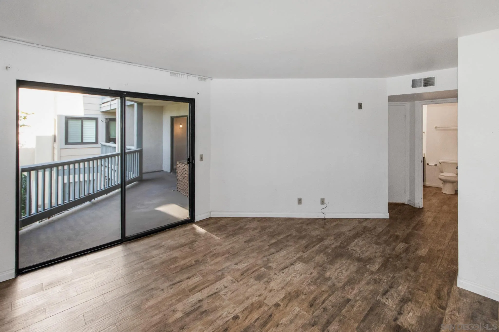 2976 Anawood Way Spring Valley, CA 91978 - Photo 11 of 39