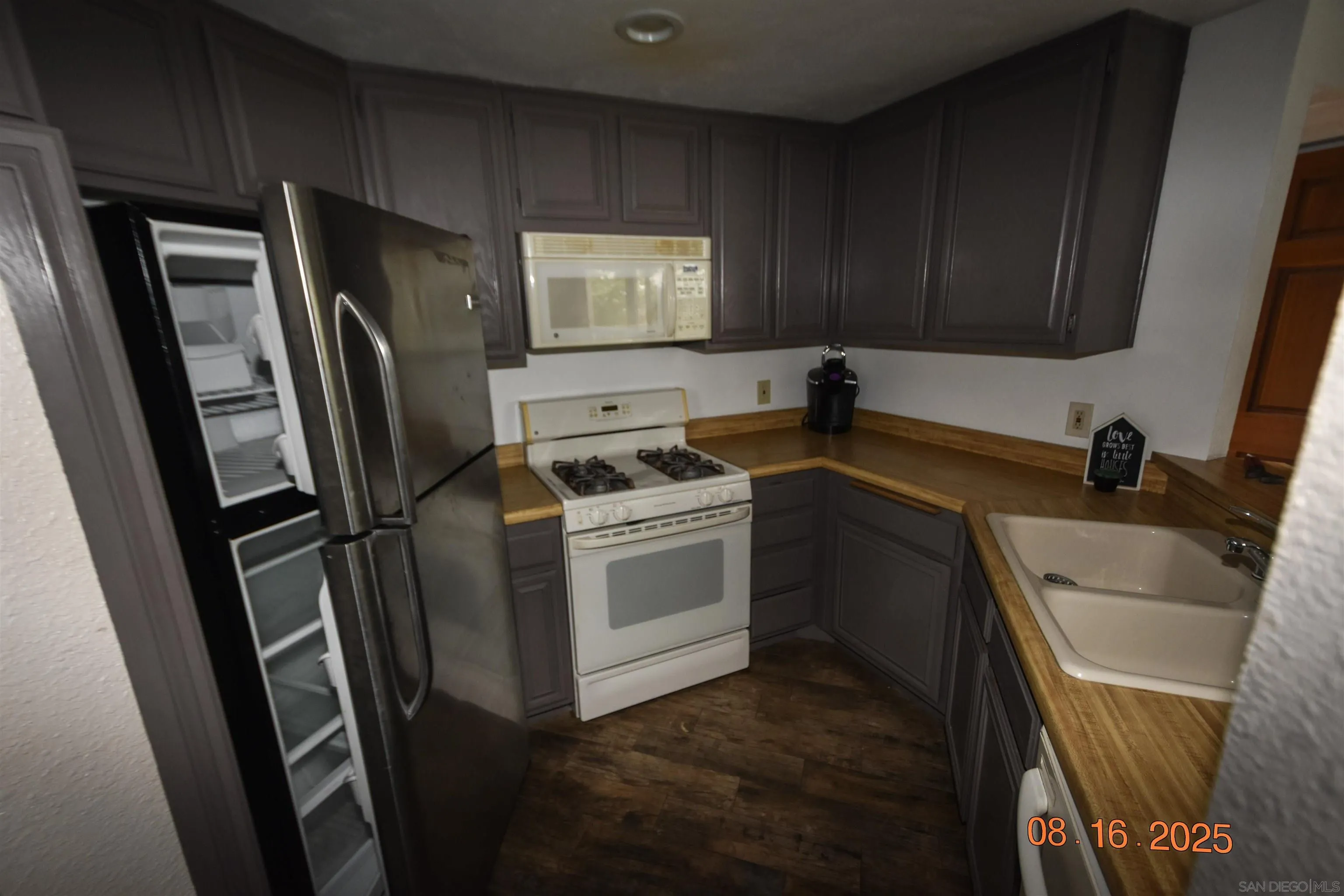 2976 Anawood Way Spring Valley, CA 91978 - Photo 38 of 39