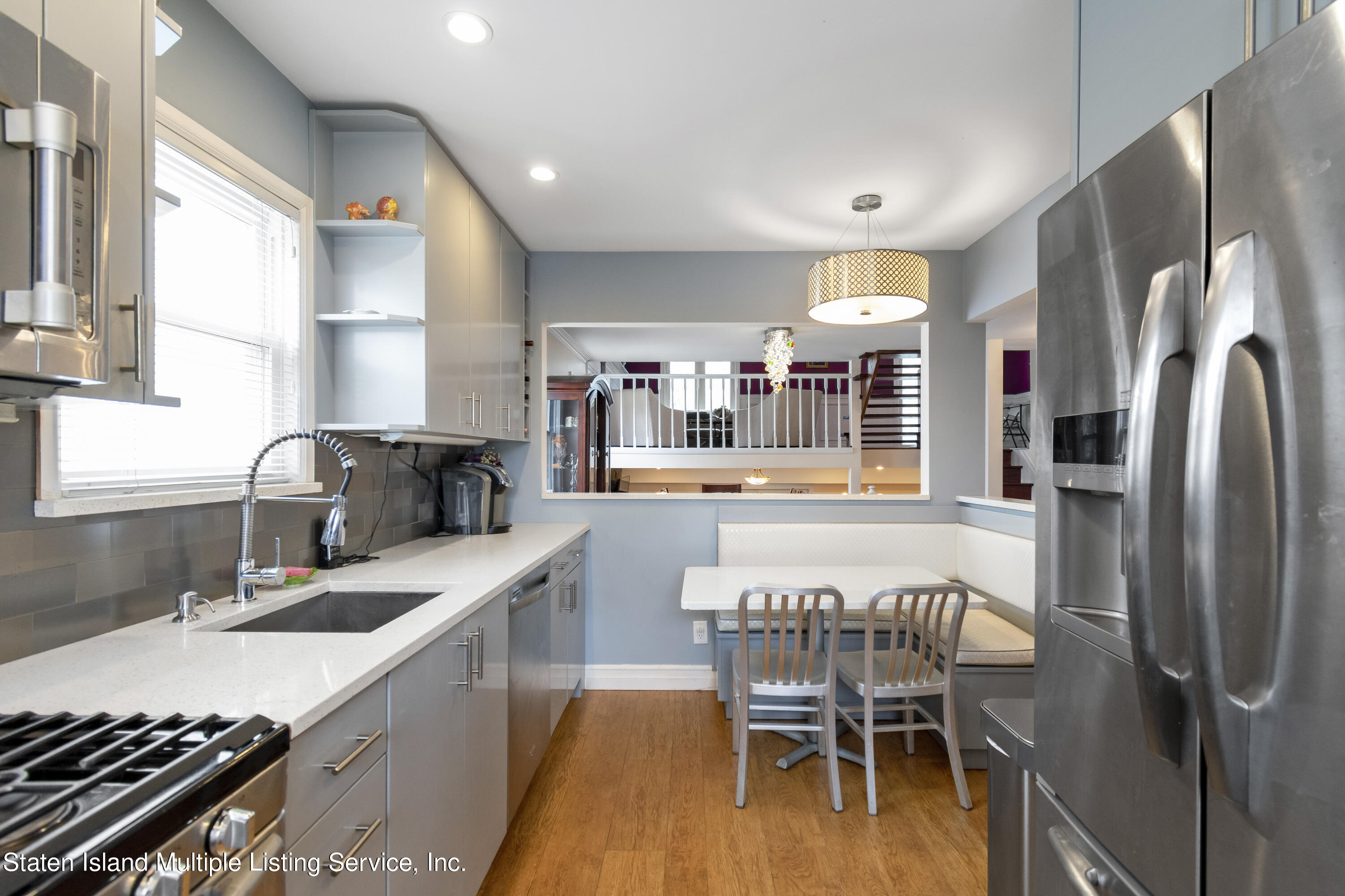 44 Bascom Place Staten Island, NY 10314 - Photo 10 of 26 DSC_6194