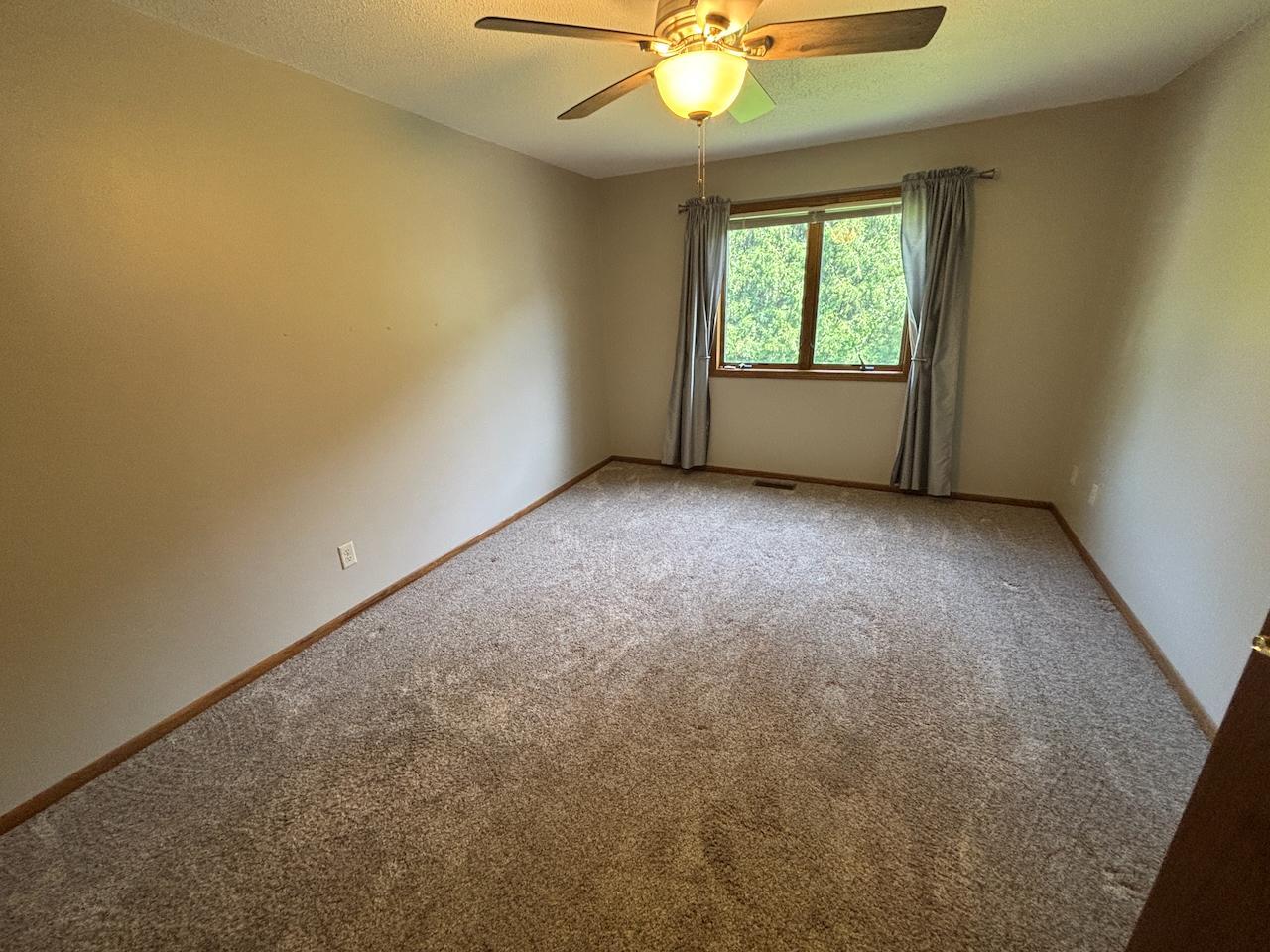 806 28th Avenue Southwest Willmar, MN 56201 - Photo 20 of 22