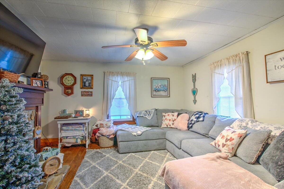 612 Snapp Bridge Road Limestone, TN 37681 - Photo 13 of 69 13-SnappBridge-52