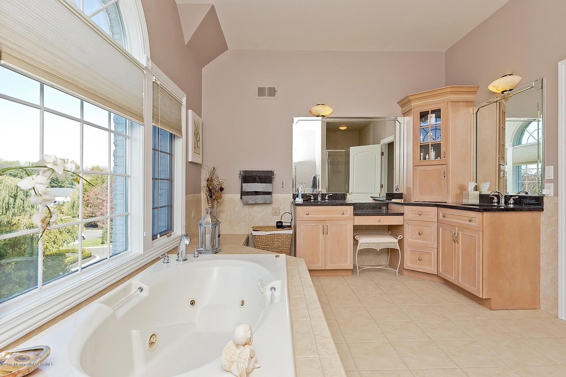 18 Eagle Nest Road Colts Neck, NJ 07722 - Photo 27 of 45 056-183911-IMG_9903_3697383