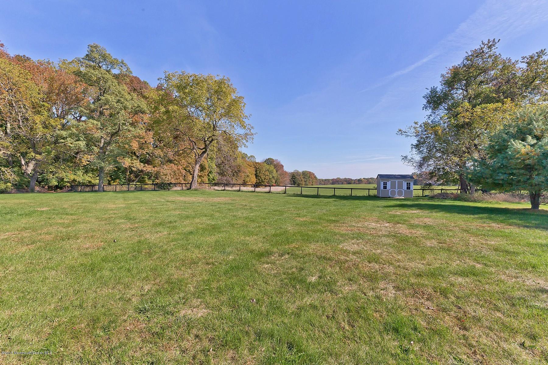 18 Eagle Nest Road Colts Neck, NJ 07722 - Photo 41 of 45 064-183911-IMG_9948_3697336