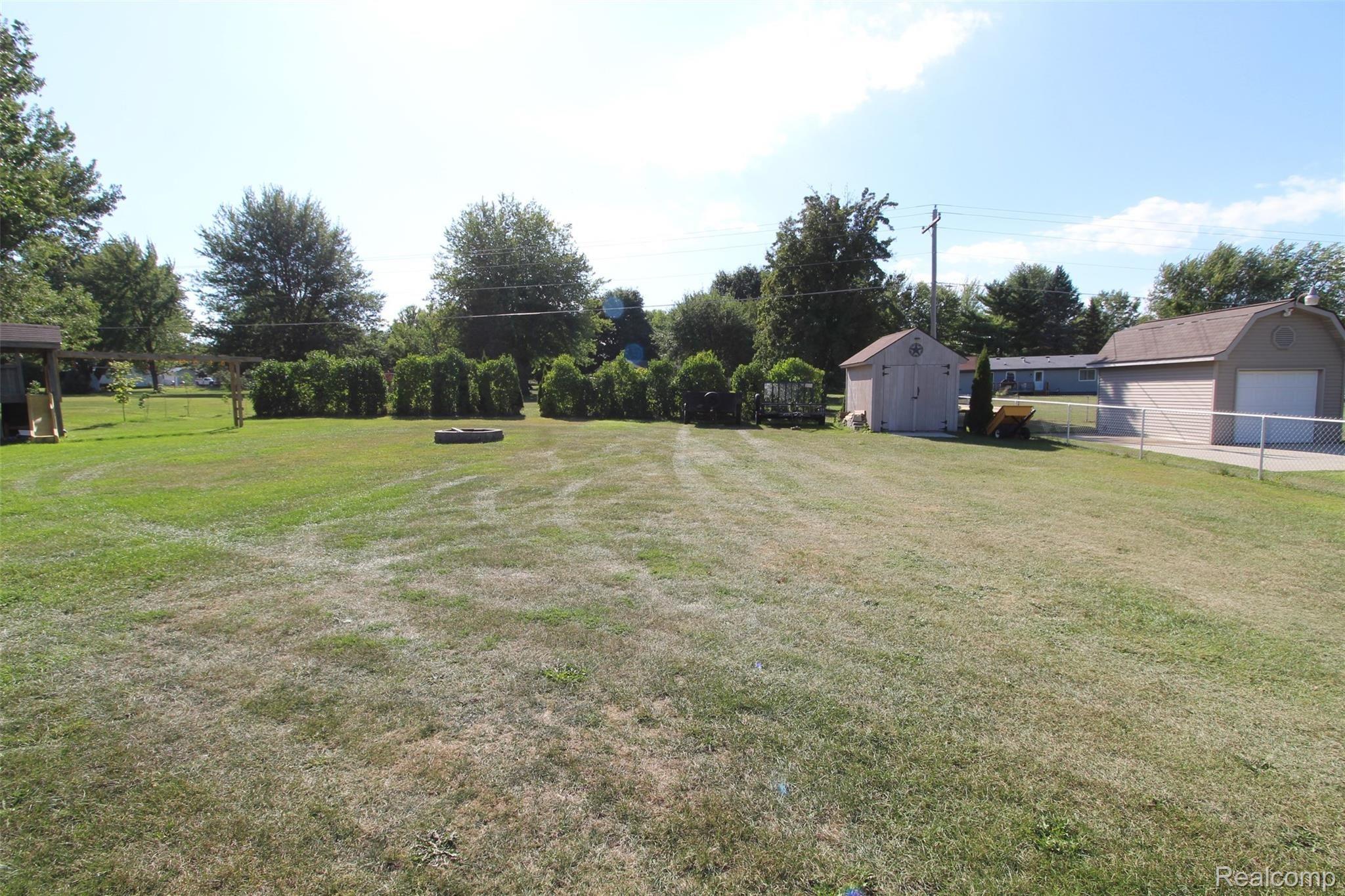 924 South Wilder Road Lapeer, MI 48446 - Photo 34 of 41 IMG_5144.JPG