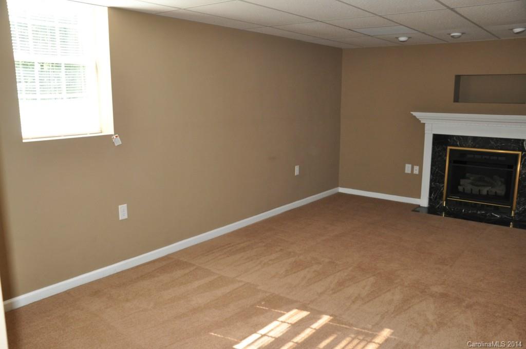 1060 Wiggins Road Clover, SC 29710 - Photo 15 of 21