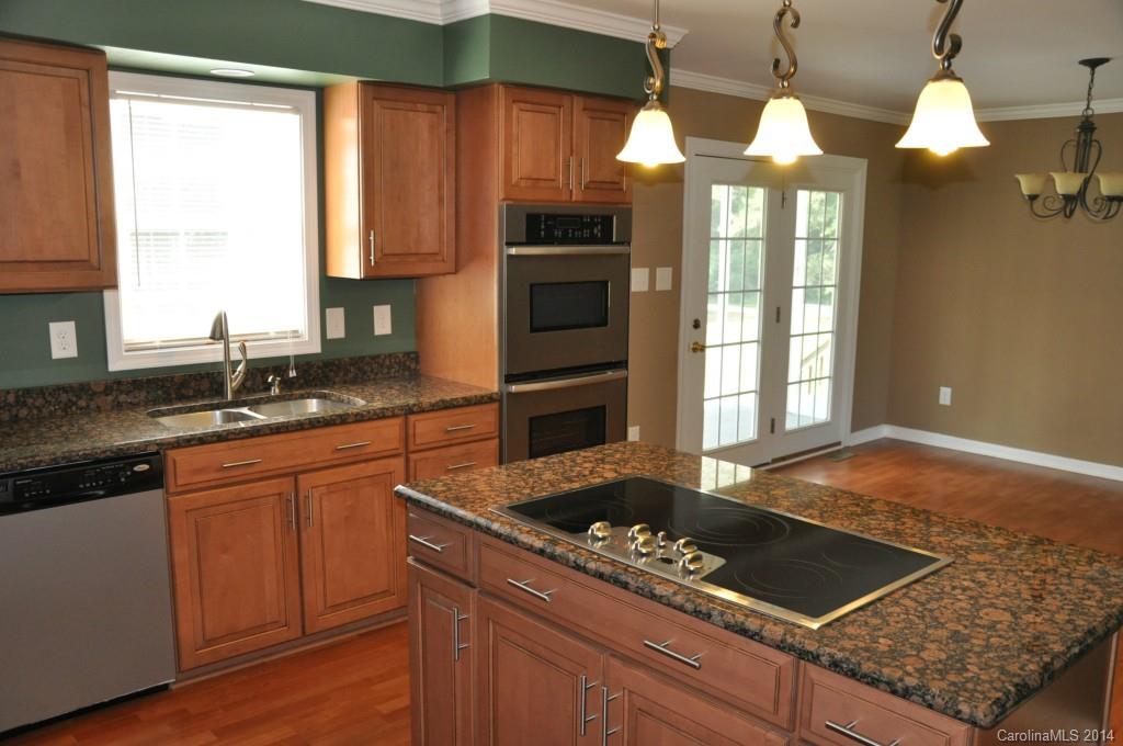 1060 Wiggins Road Clover, SC 29710 - Photo 6 of 21