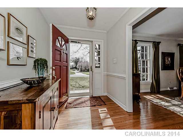 6029 Sharon Acres Road Charlotte, NC 28210 - Photo 2 of 15 Gallery Image 2