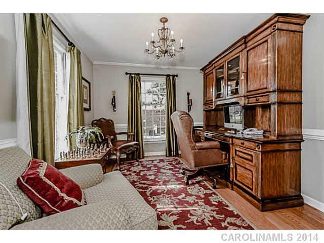 6029 Sharon Acres Road Charlotte, NC 28210 - Photo 3 of 15 Gallery Image 3