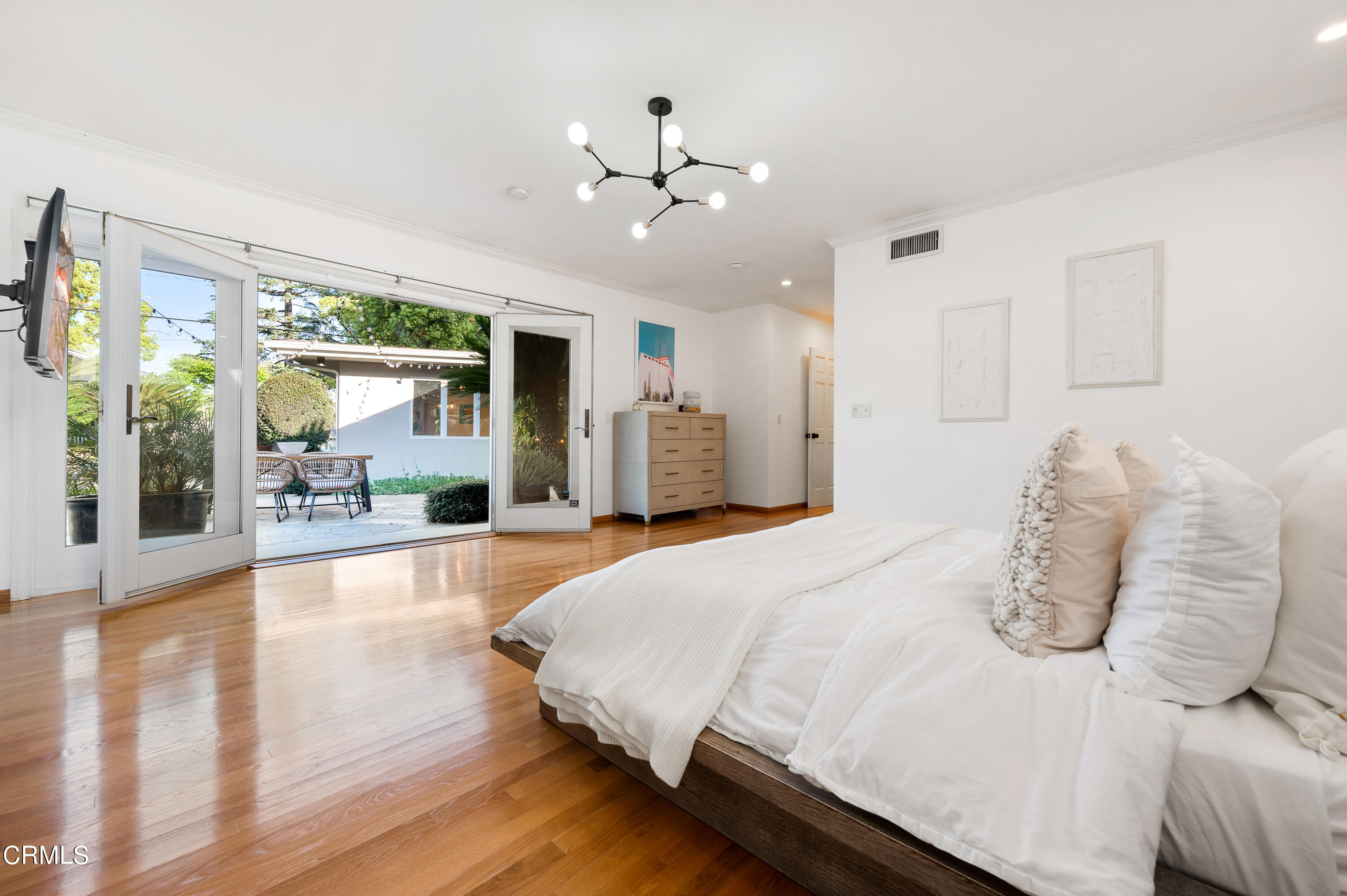 3715 Hampton Road Pasadena, CA 91107 - Photo 16 of 47 egpimaging_3715HamptonRoad_033_FLEXMLS