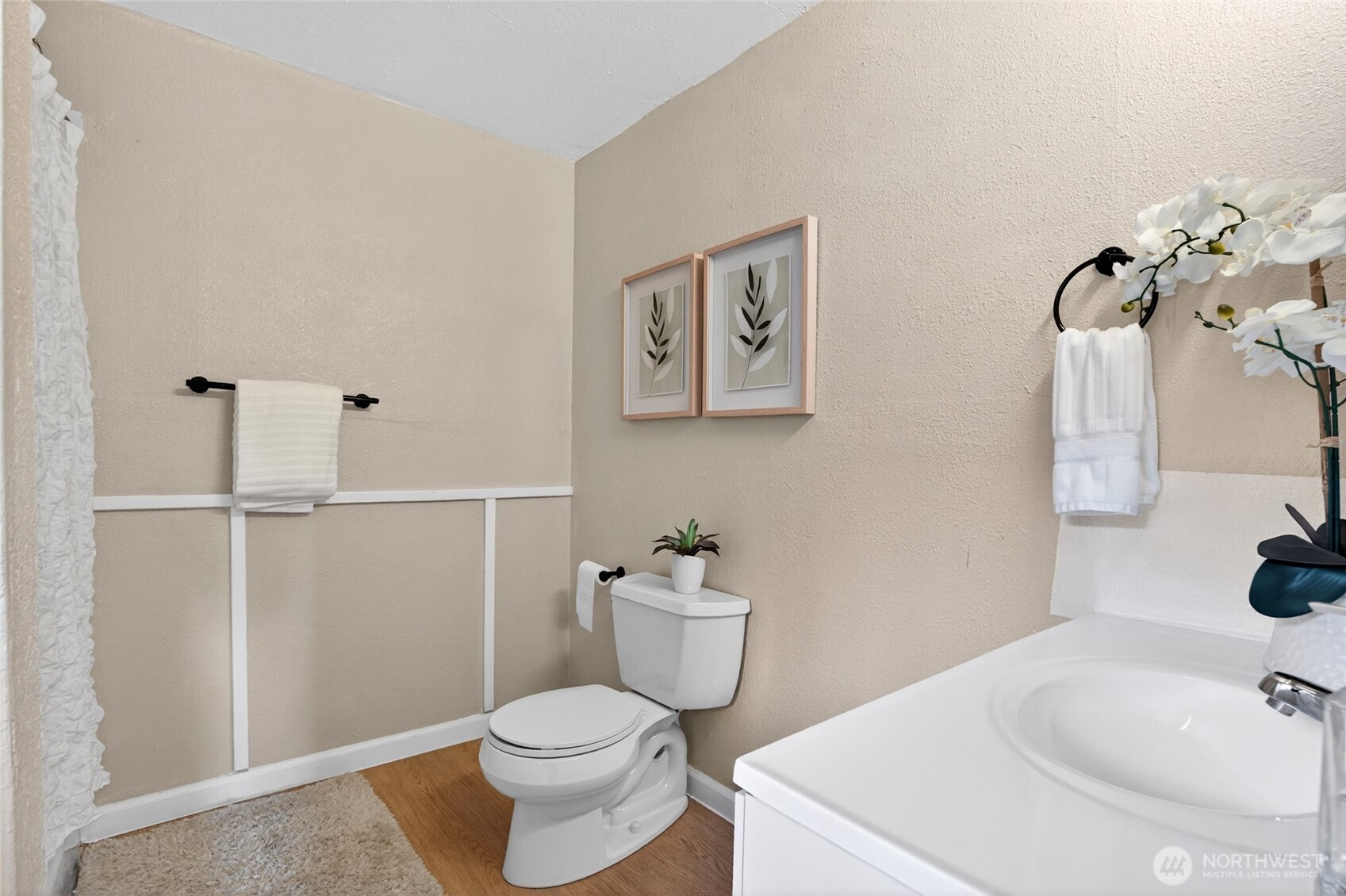 24911 38th Avenue South Kent, WA 98032 - Photo 14 of 25