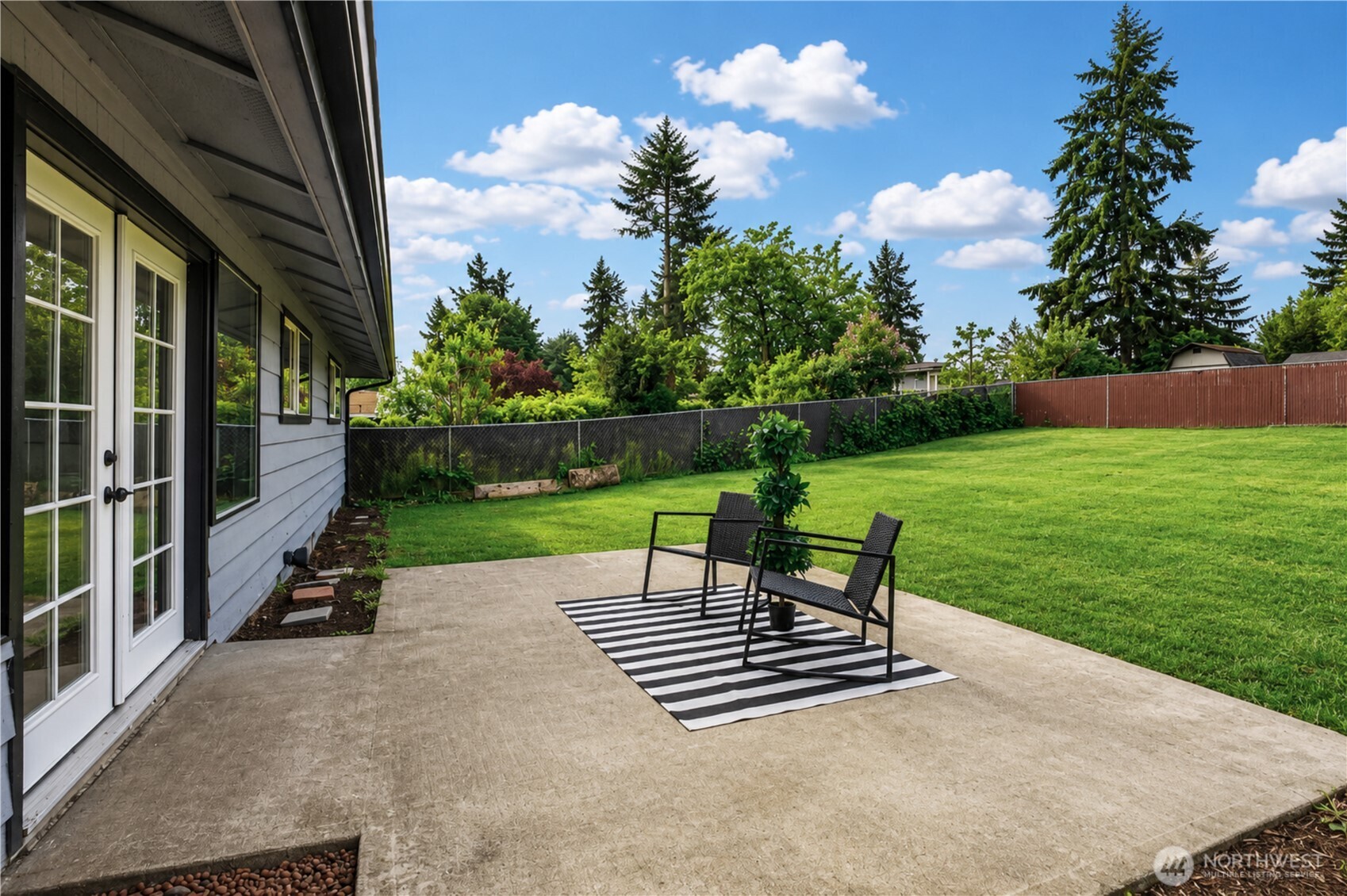 24911 38th Avenue South Kent, WA 98032 - Photo 20 of 25