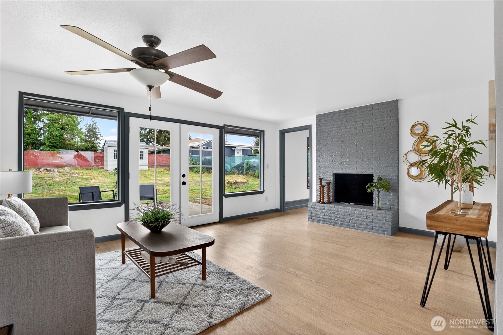 24911 38th Avenue South Kent, WA 98032 - Photo 4 of 25
