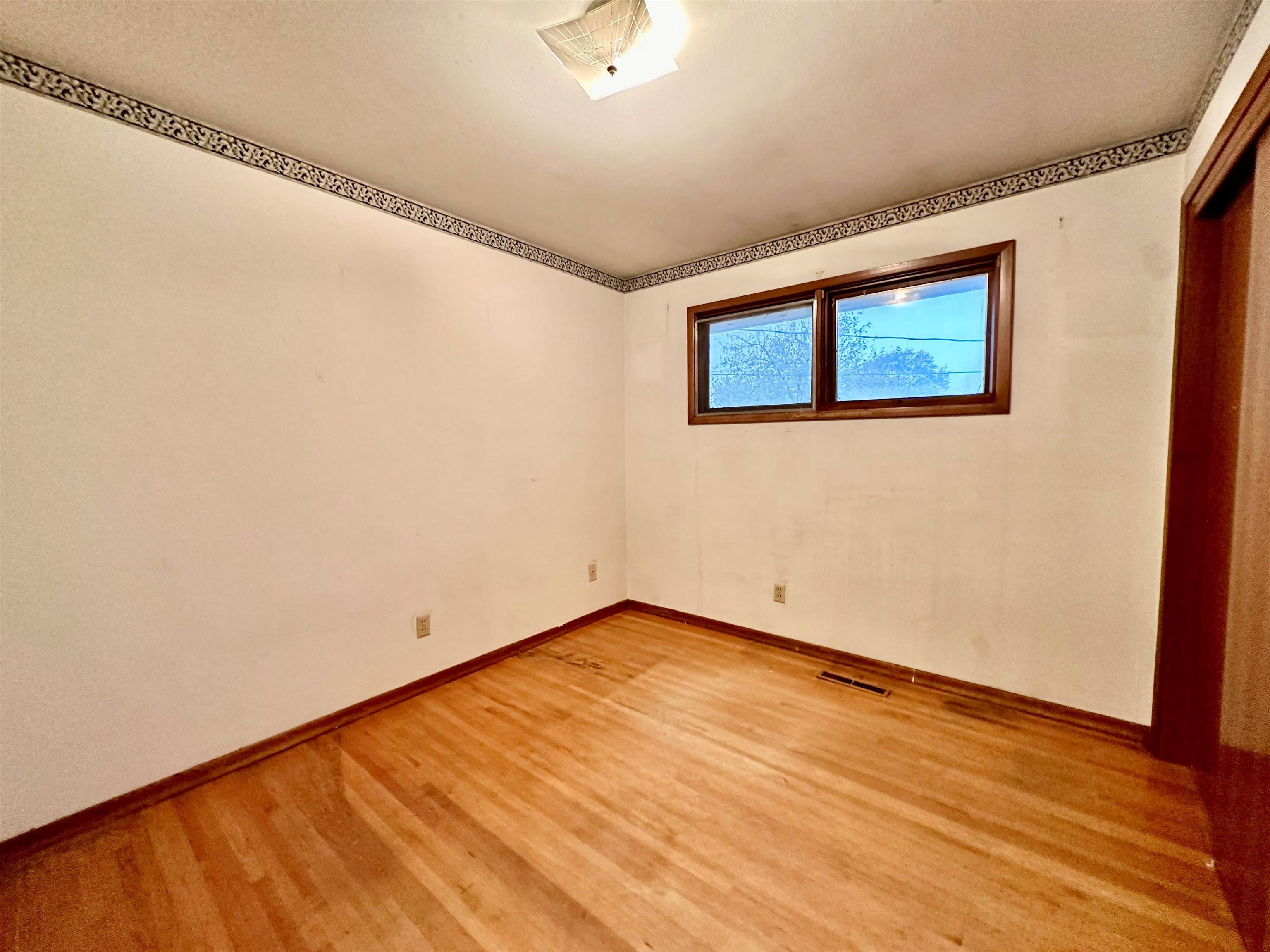 1311 North Bessie Road Spokane Valley, WA 99212 - Photo 8 of 19