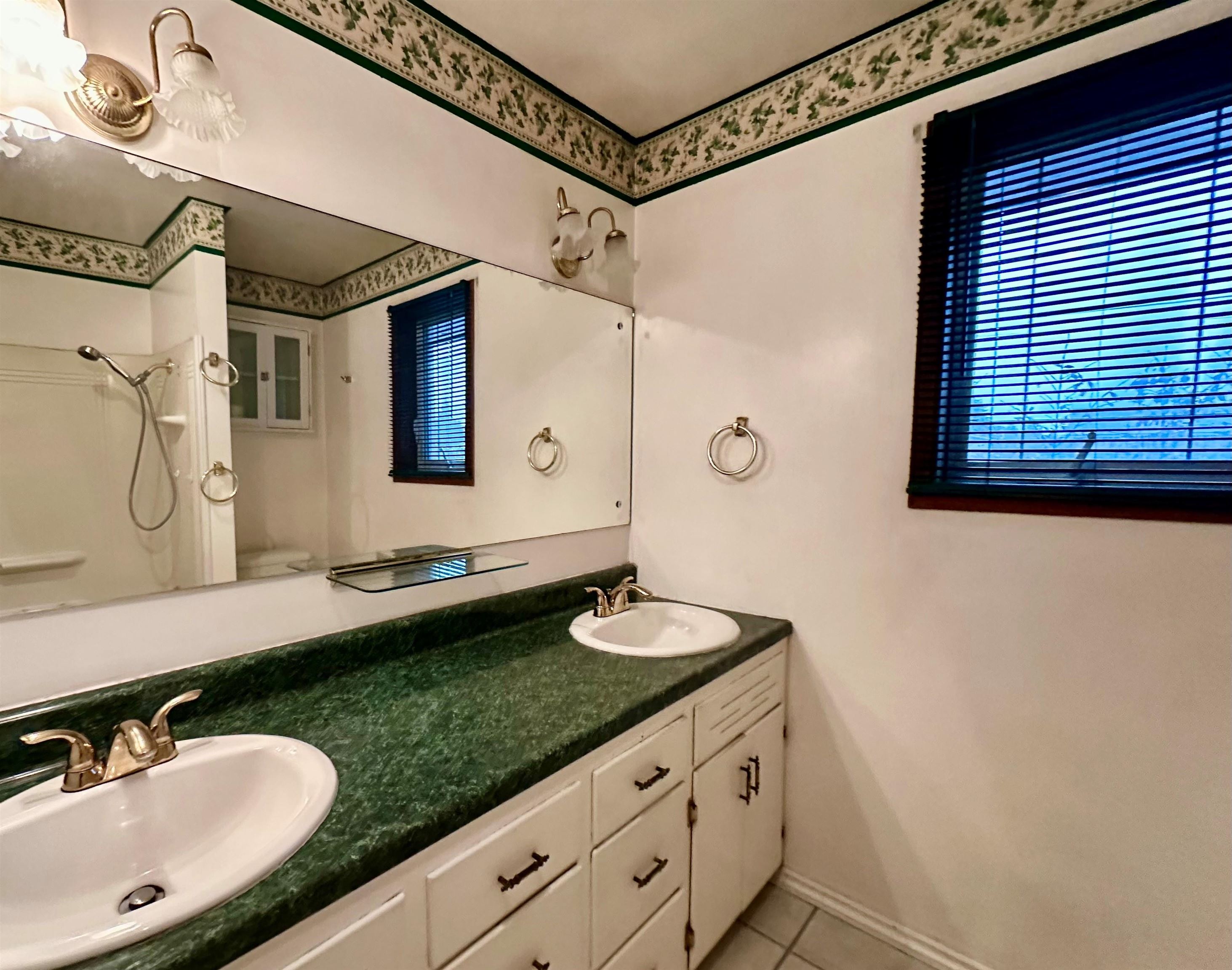 1311 North Bessie Road Spokane Valley, WA 99212 - Photo 10 of 19