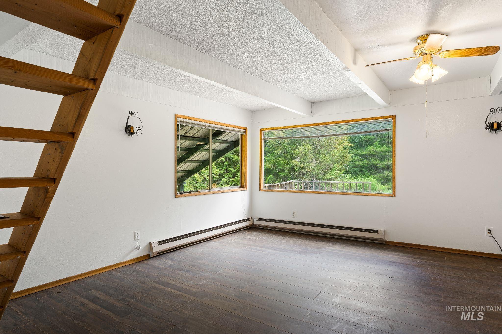 4715 Freeman Creek Road Lenore, ID 83541 - Photo 7 of 50