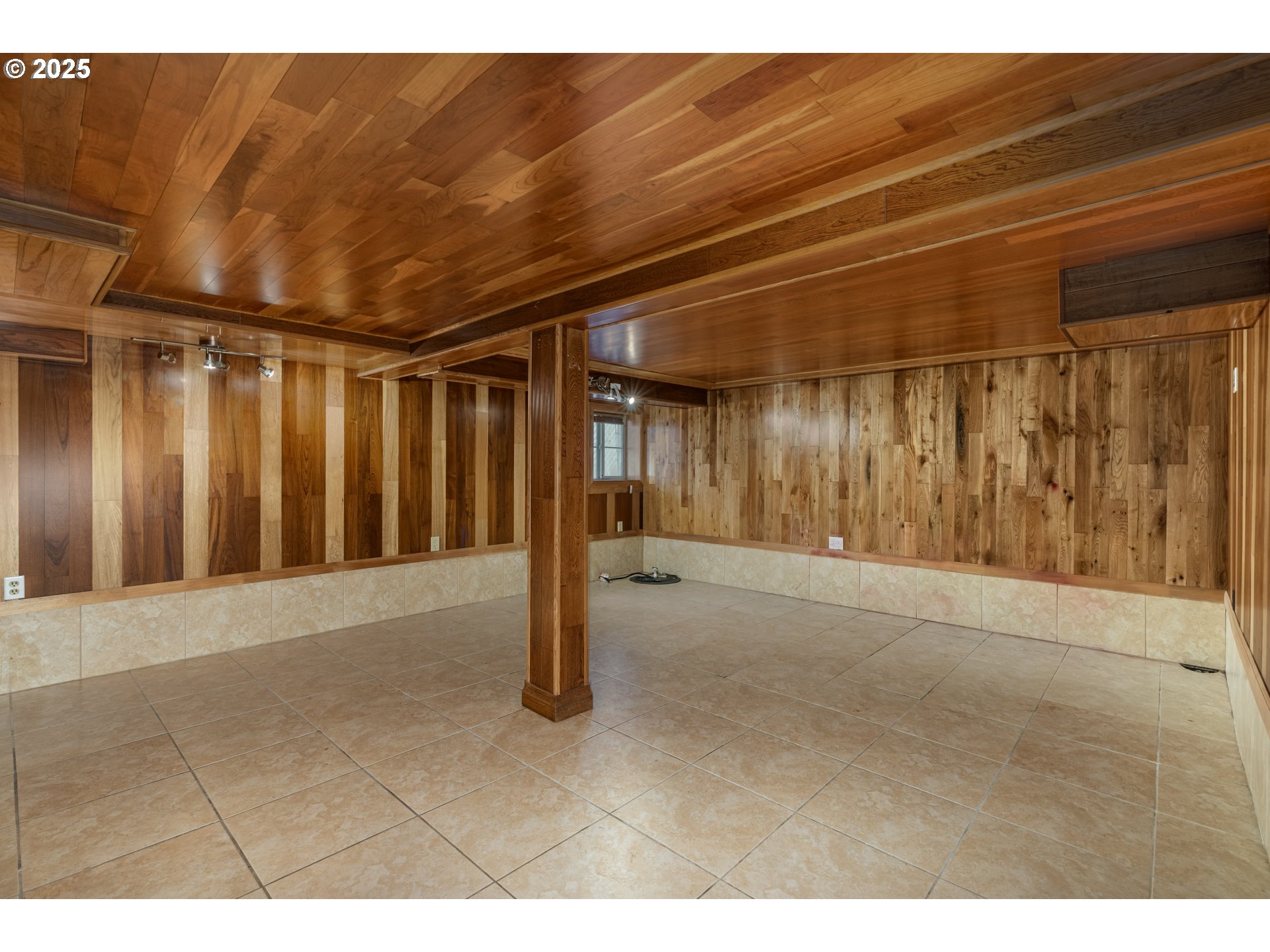 169 MacArthur Street St. Helens, OR 97051 - Photo 20 of 31 a view of an empty room