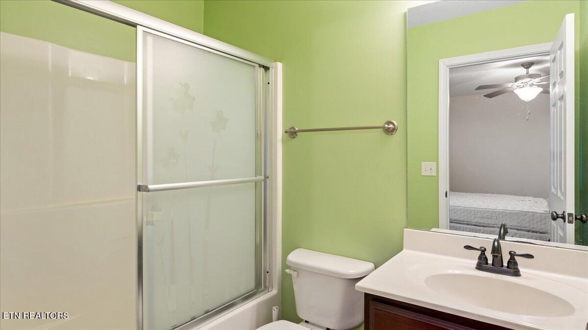 507 Drakewood Road Knoxville, TN 37924 - Photo 12 of 21 13-Primary Bath