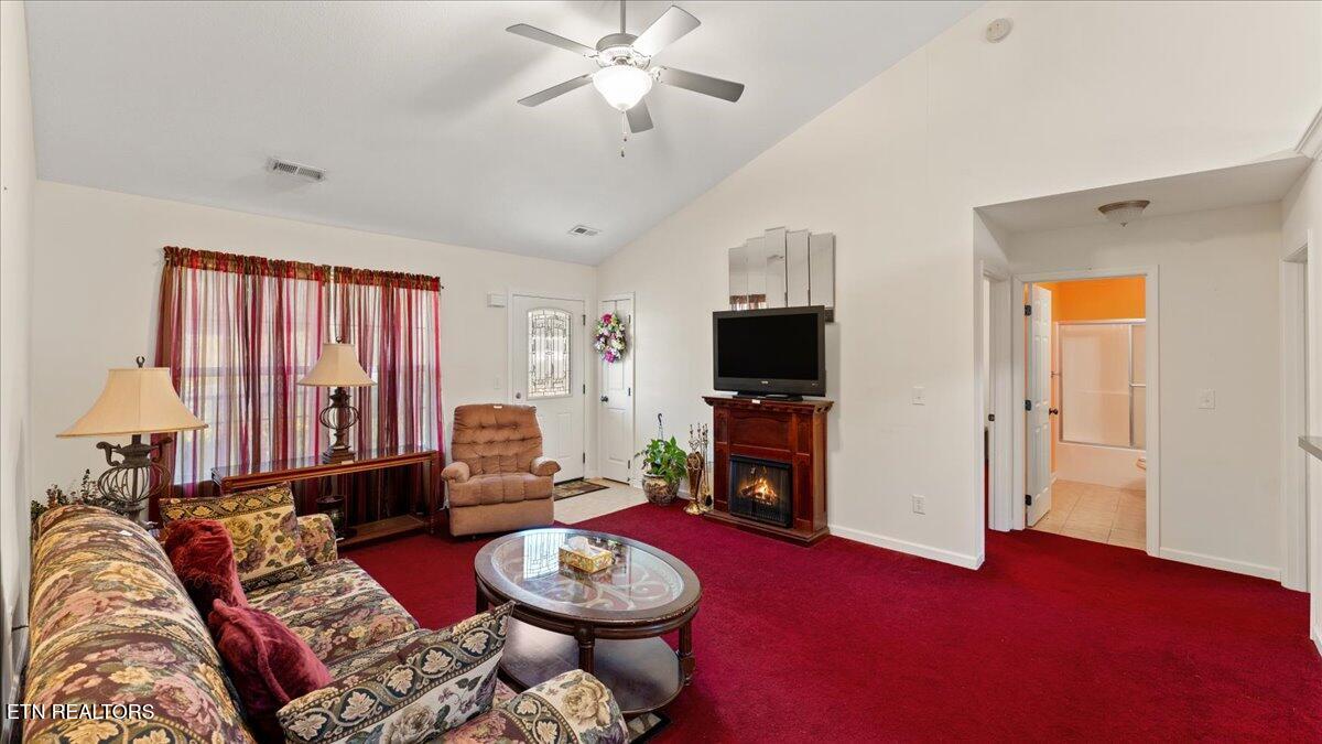 507 Drakewood Road Knoxville, TN 37924 - Photo 6 of 21 07-Living Room