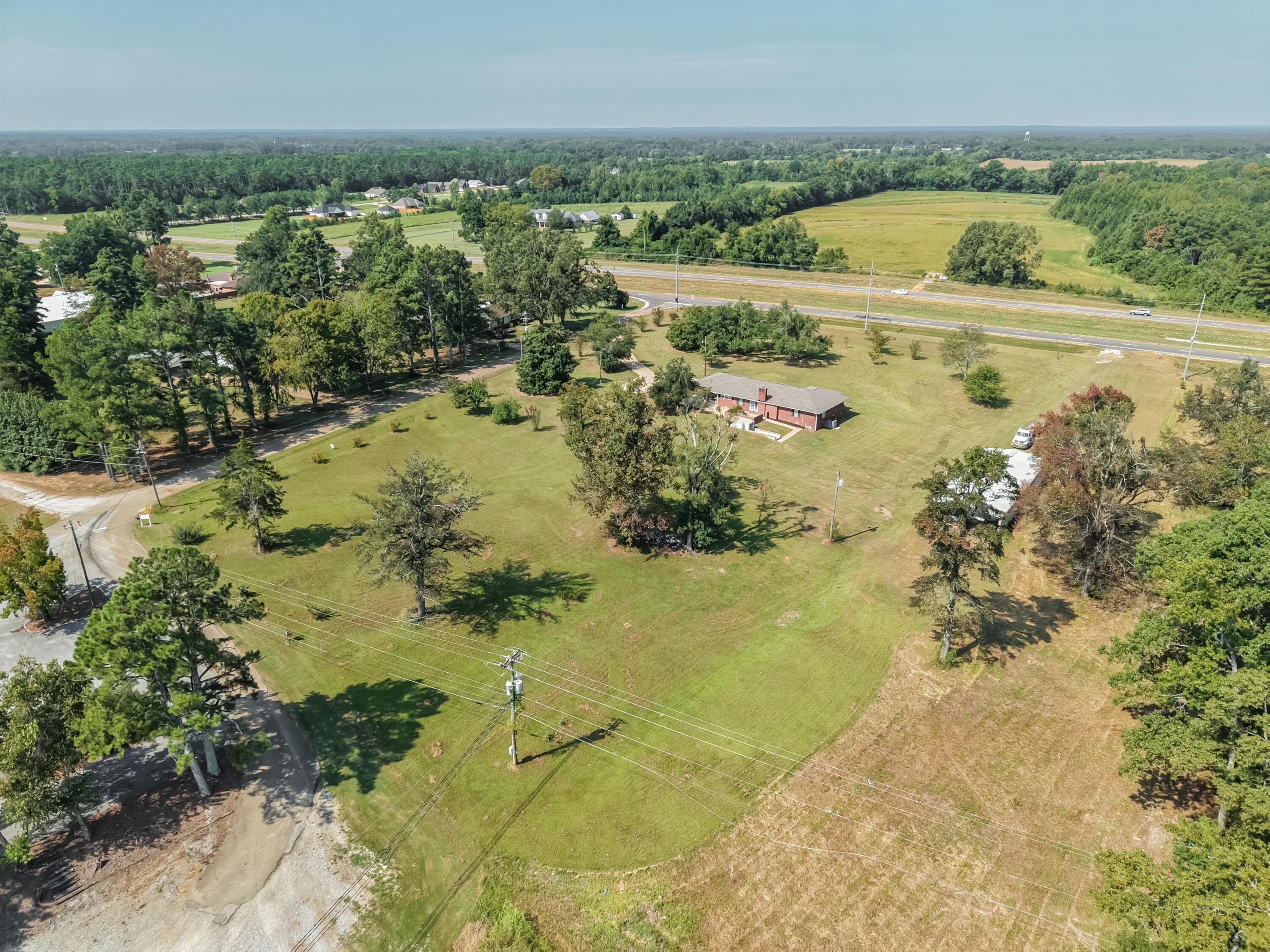 1003 Oaks Country Club Road New Albany, MS 38652 - Photo 50 of 50 Gallery Image 50