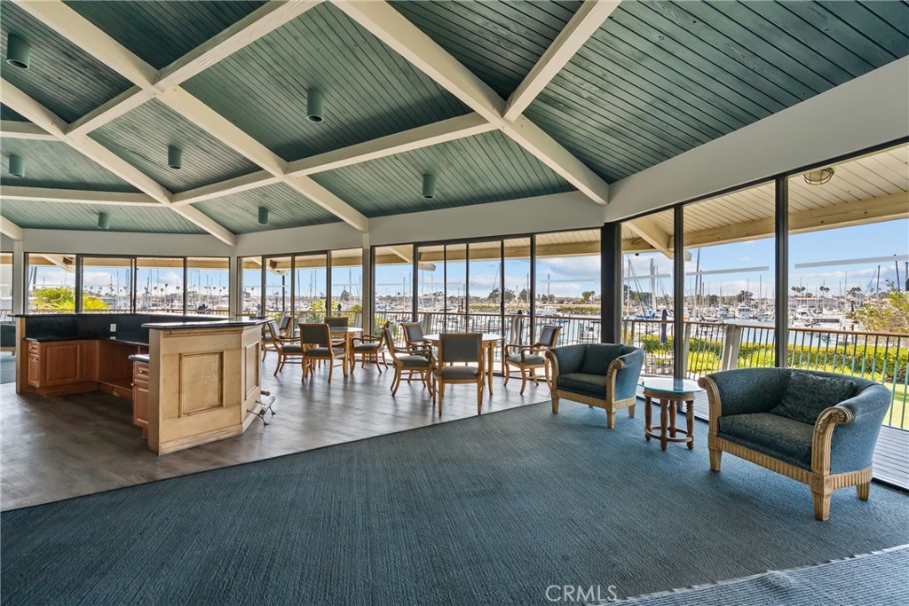 2901 Peninsula Road, Unit 137 Oxnard, CA 93035 - Photo 20 of 27 Gallery Image 20