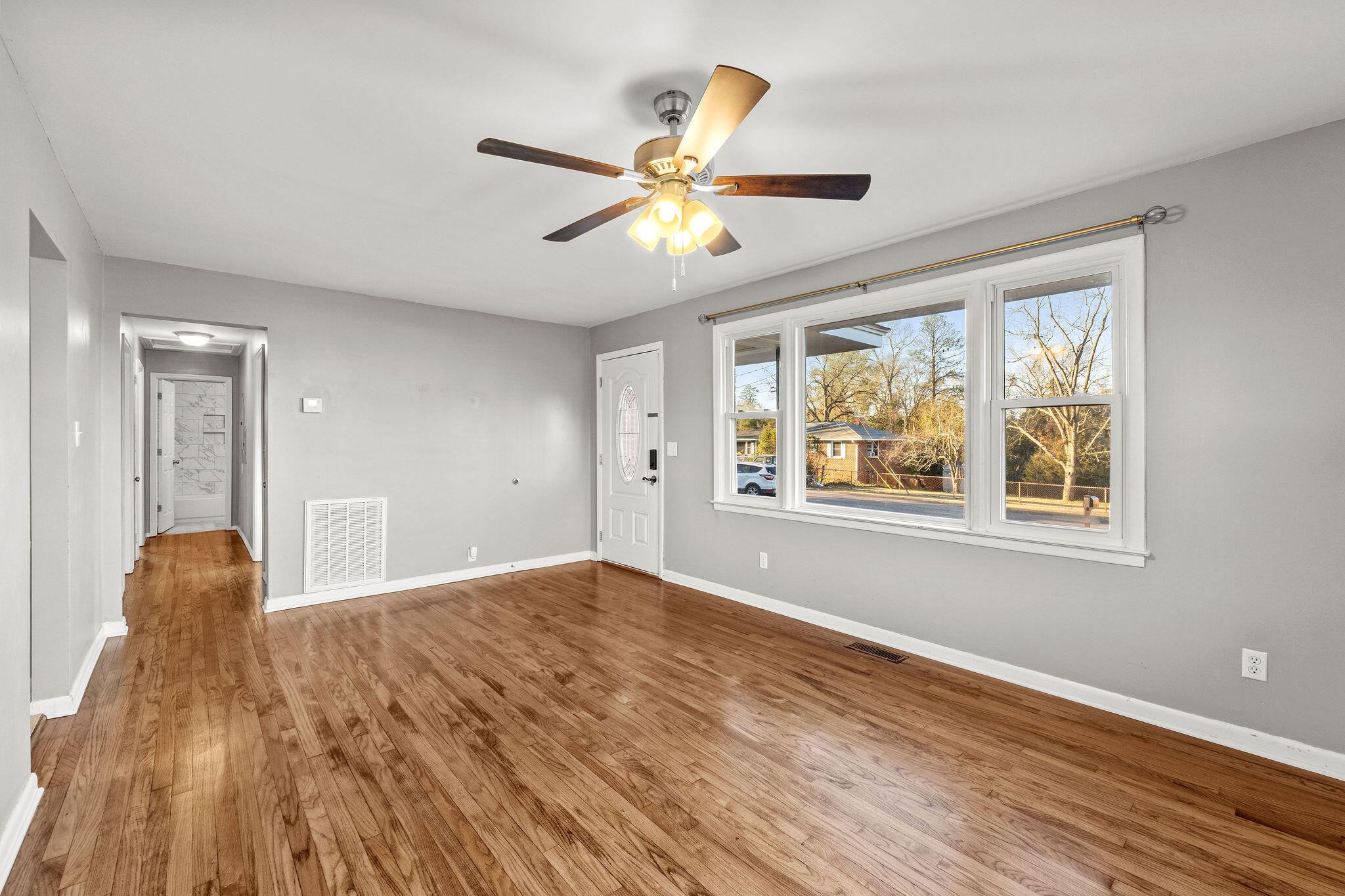 211 Heil Drive North Augusta, SC 29841 - Photo 6 of 27 DSC02605