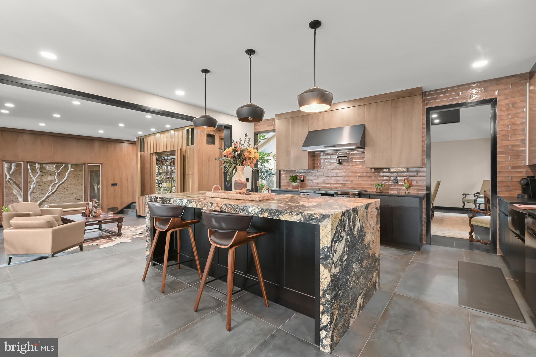 8904 Iron Gate Court Potomac, MD 20854 - Photo 24 of 81