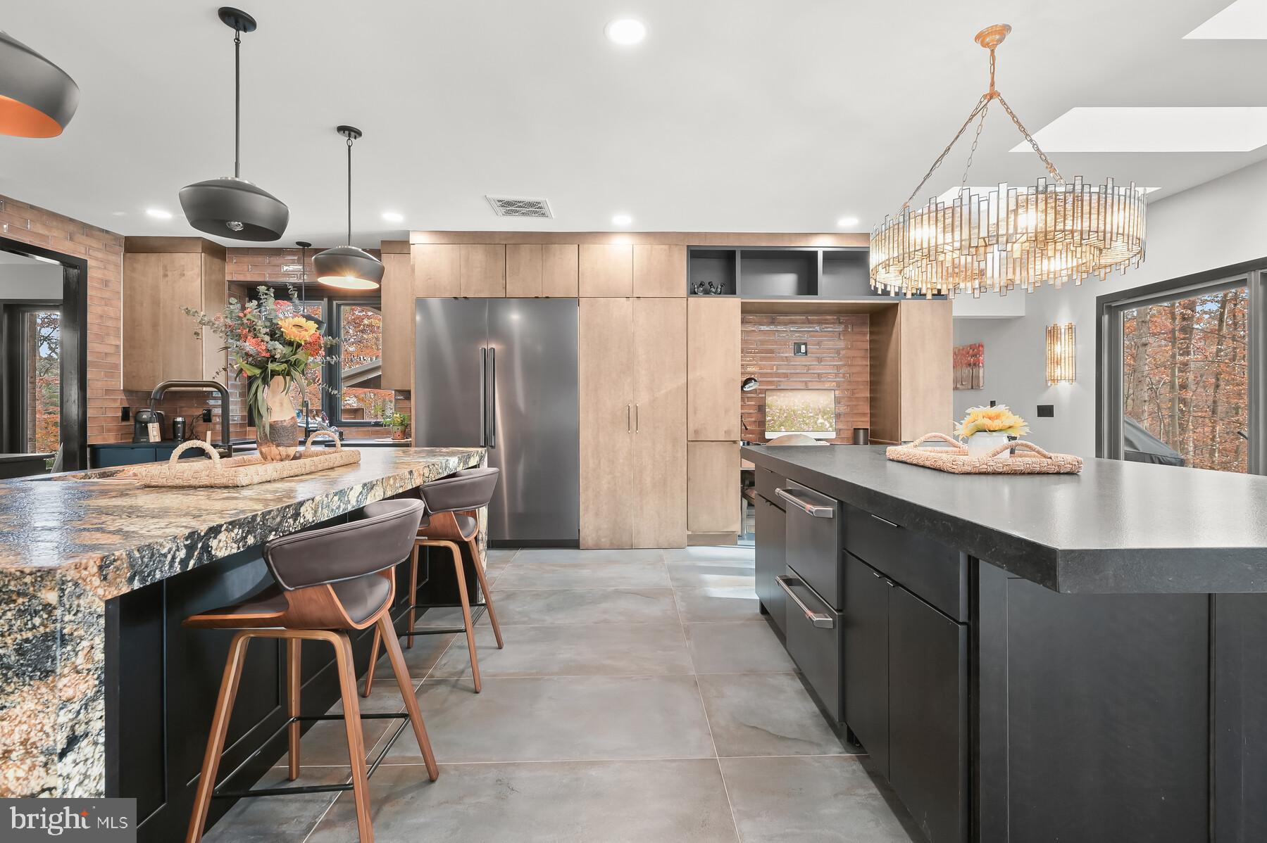 8904 Iron Gate Court Potomac, MD 20854 - Photo 26 of 81