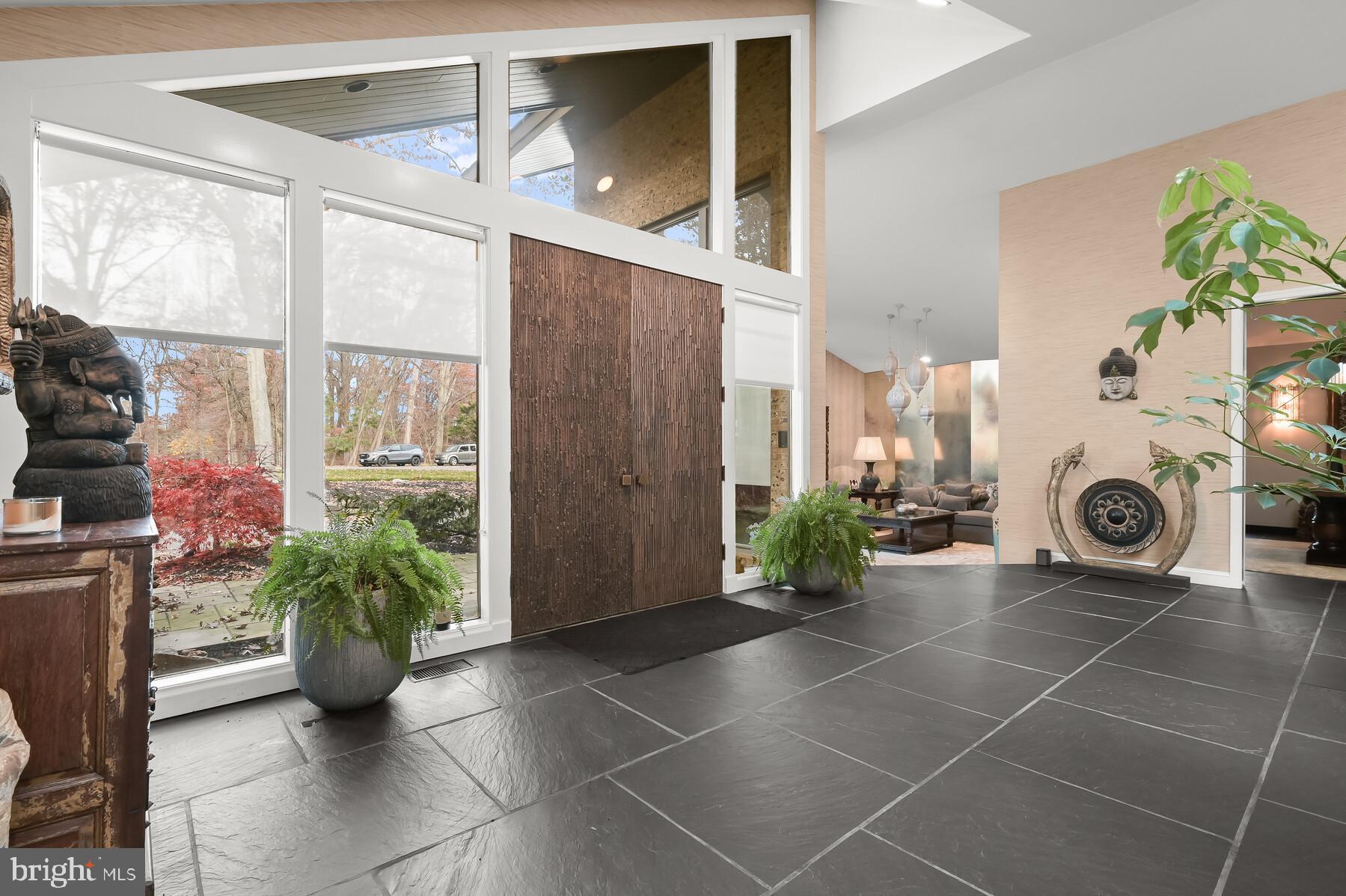 8904 Iron Gate Court Potomac, MD 20854 - Photo 5 of 81