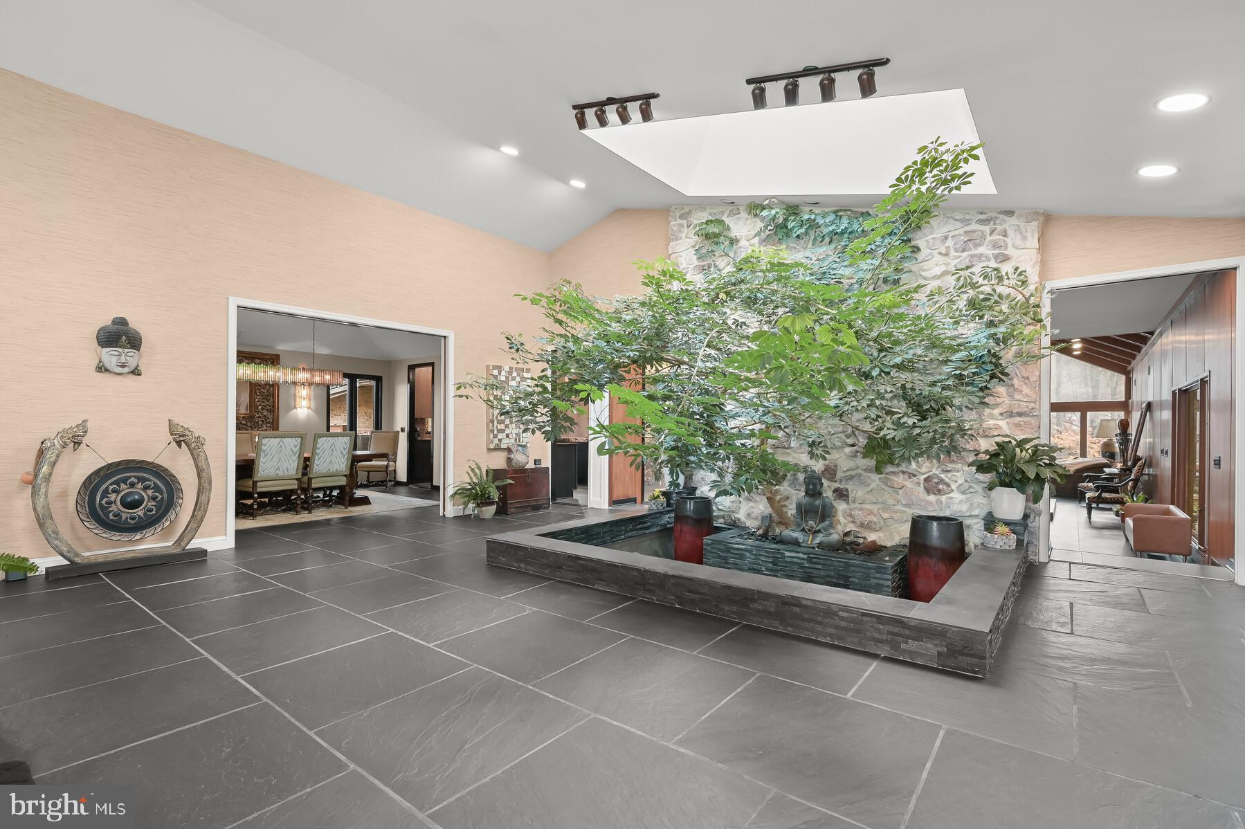 8904 Iron Gate Court Potomac, MD 20854 - Photo 6 of 81