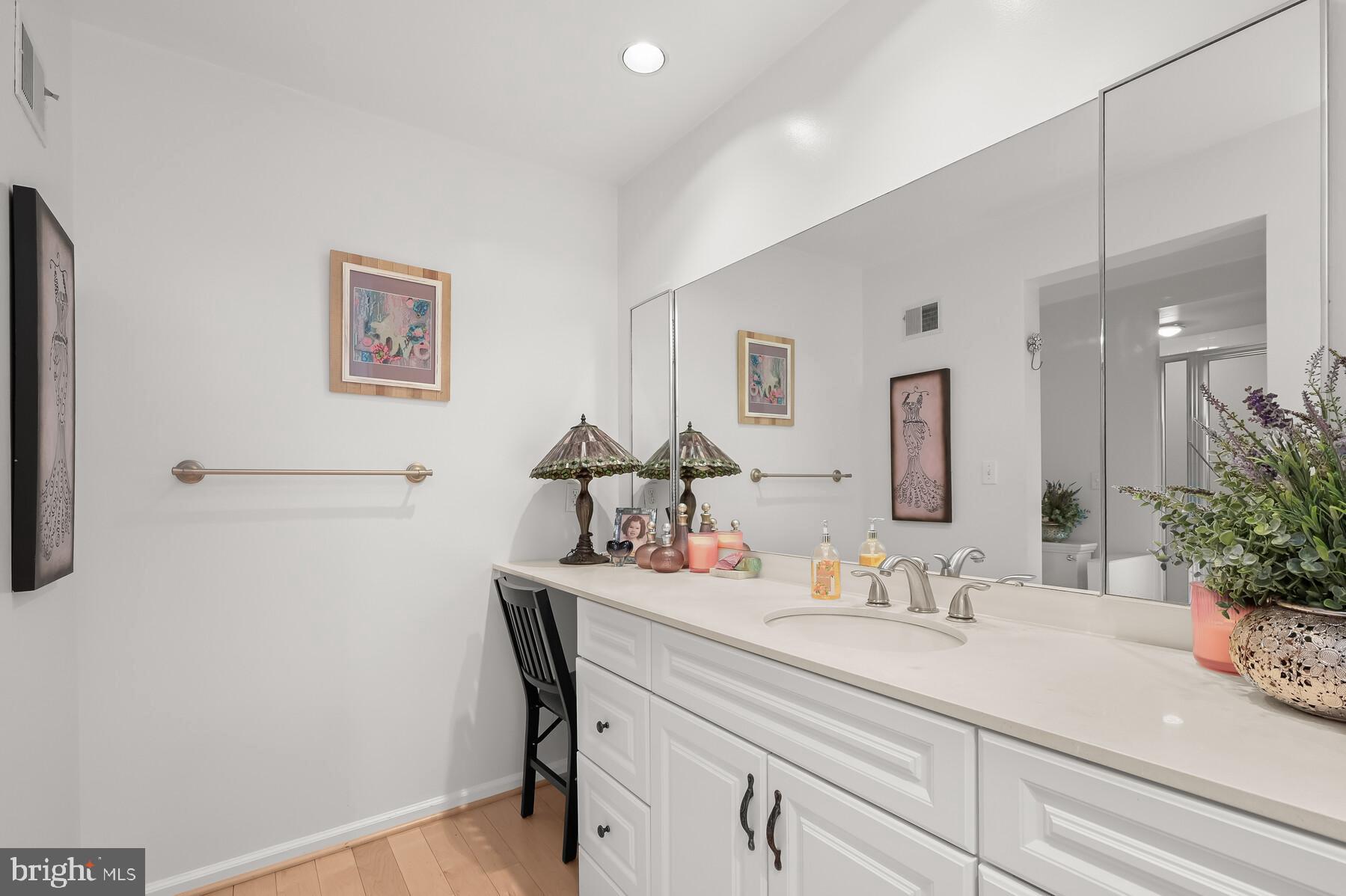 8904 Iron Gate Court Potomac, MD 20854 - Photo 66 of 81