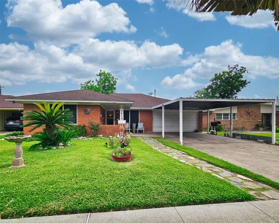 $219,999 | 2618 San Jacinto Drive, Pasadena, TX 77502