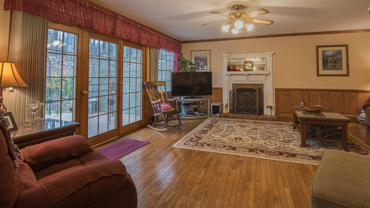 6120 Buckland Mill Road Roanoke, VA 24019 - Photo 11 of 52 00010