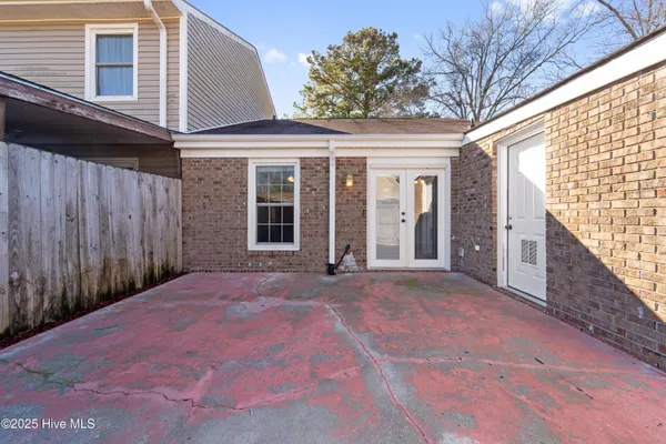 $129,900 | 114 Princess Place, Jacksonville, NC 28546