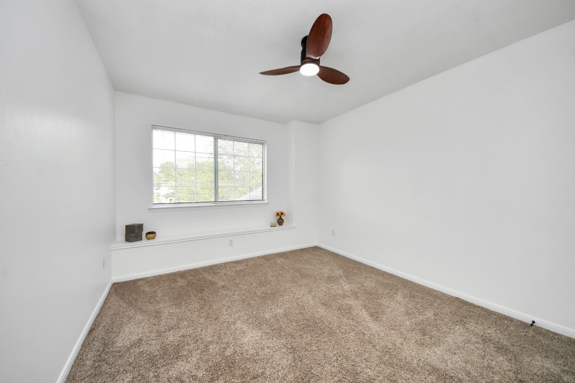 322 Burris Park Drive Spring, TX 77373 - Photo 38 of 44