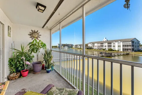 $299,000 | 550 South Brevard Avenue, Unit 523, Cocoa Beach, FL 32931