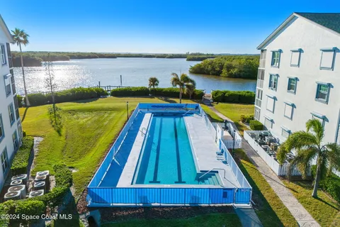 $299,000 | 550 South Brevard Avenue, Unit 523, Cocoa Beach, FL 32931