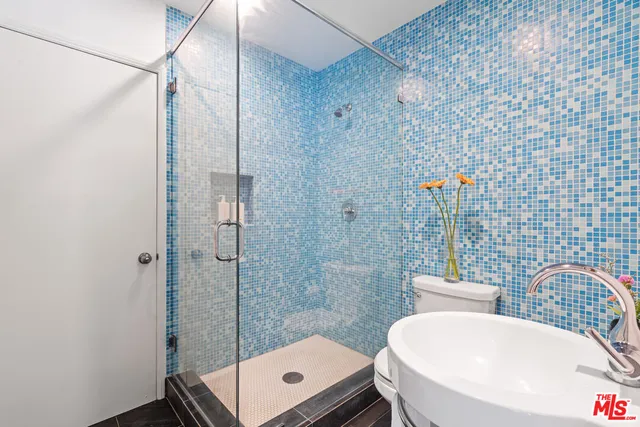 $1,795,000 | 5481 Katherine Avenue, Sherman Oaks, CA 91401