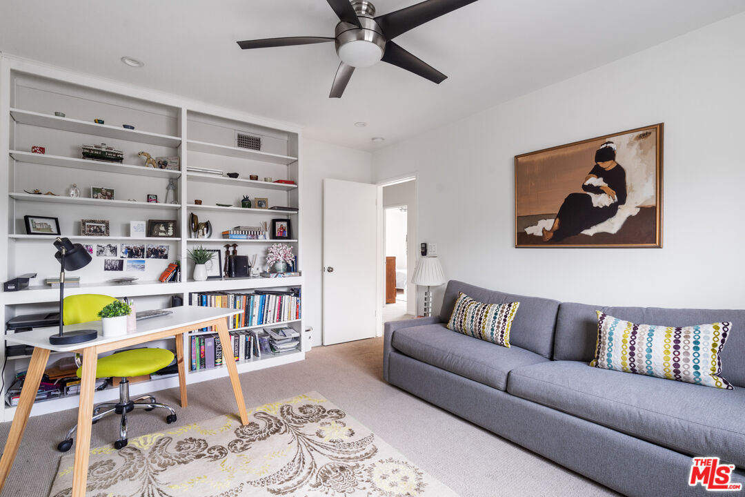 5481 Katherine Avenue Sherman Oaks, CA 91401 - Photo 23 of 26