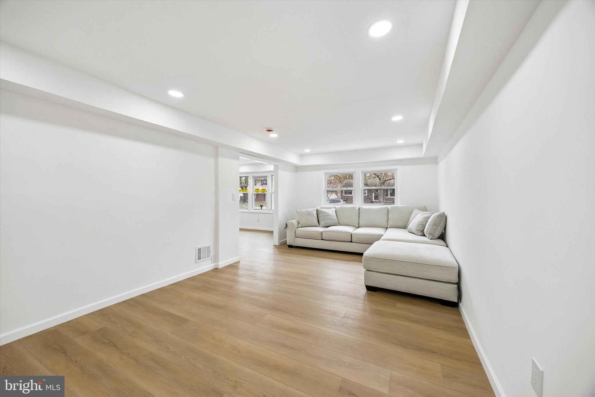 16 Buckingham Road Marlton, NJ 08053 - Photo 5 of 29