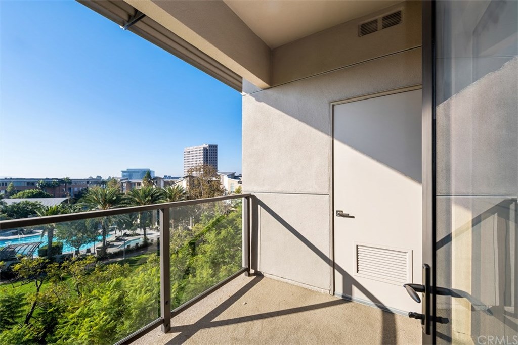 402 Rockefeller, Unit 410 Irvine, CA 92612 - Photo 11 of 57