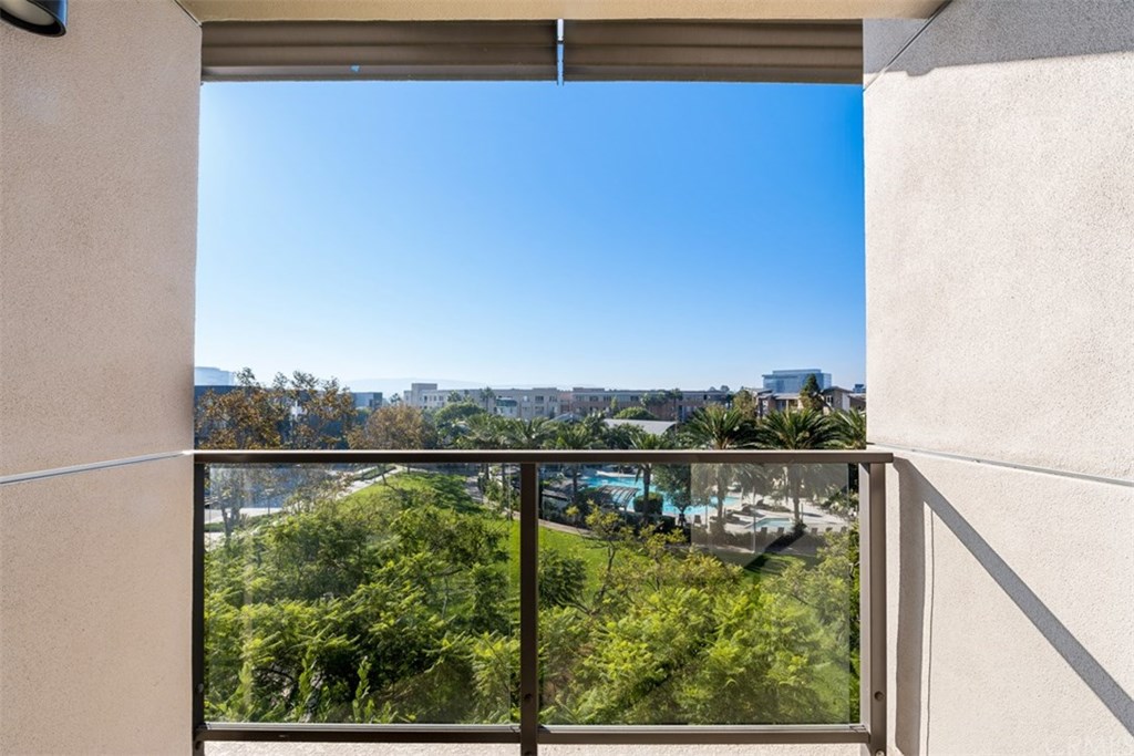 402 Rockefeller, Unit 410 Irvine, CA 92612 - Photo 12 of 57