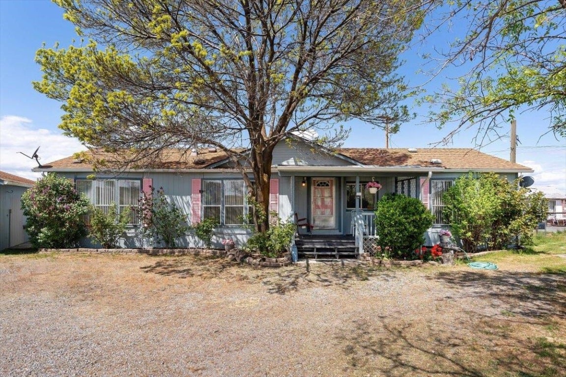 1611 Lichens Road Montague, CA 96064 - Photo 28 of 32 Gallery Image 28