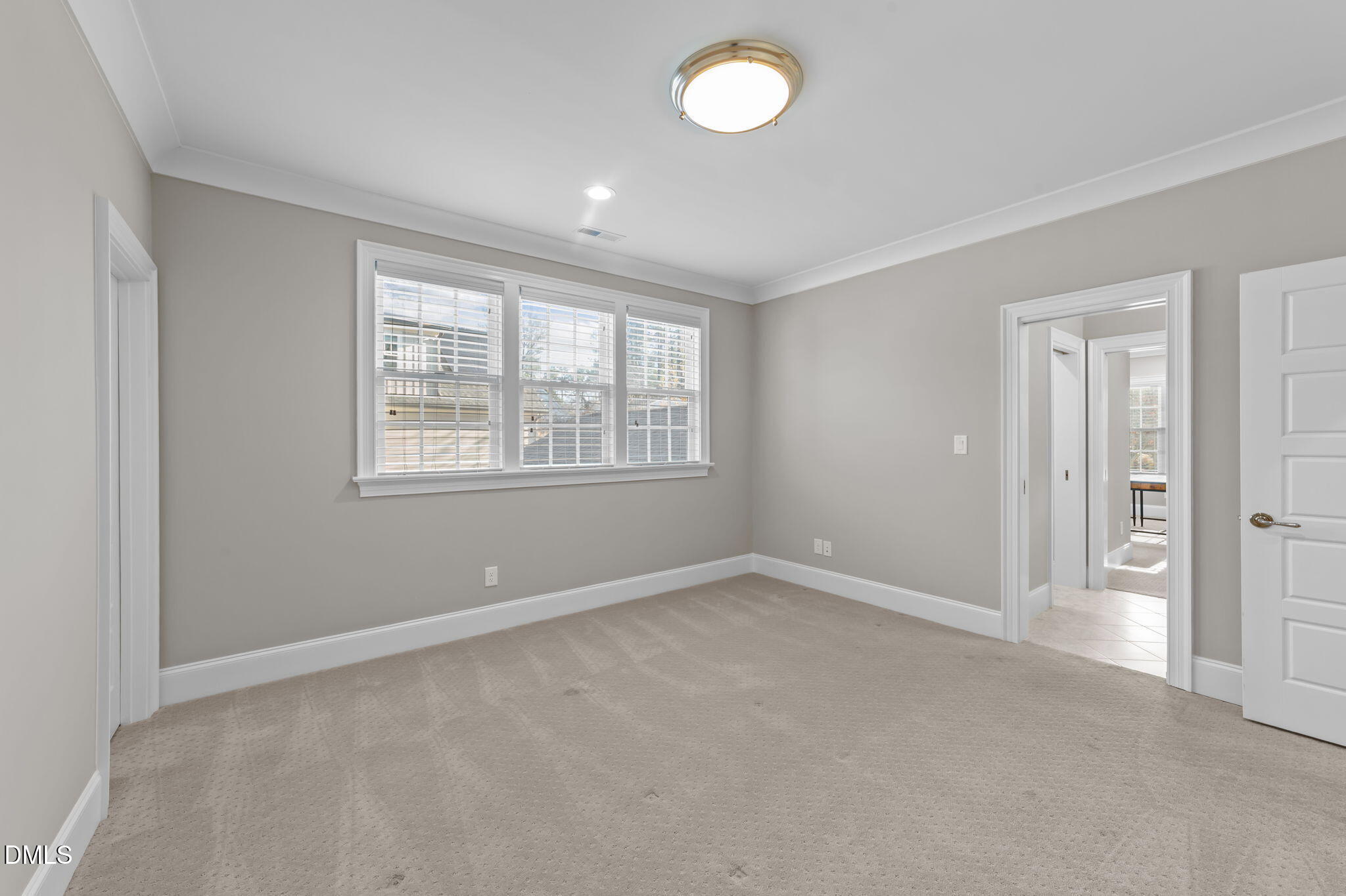 2600 Oxford Road Raleigh, NC 27608 - Photo 37 of 42 50-web-or-mls-VB4A9179