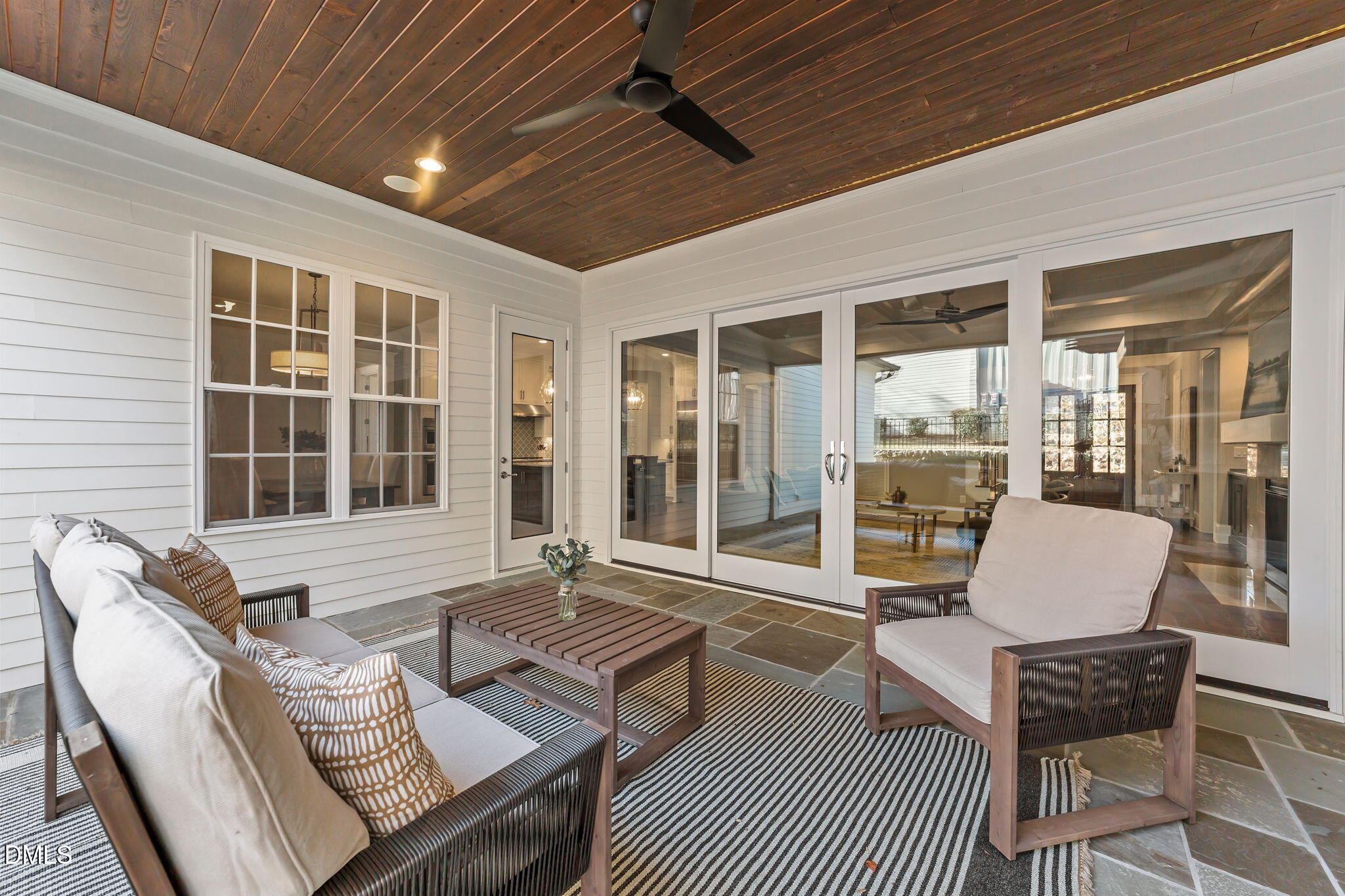 2600 Oxford Road Raleigh, NC 27608 - Photo 40 of 42 42-web-or-mls-VB4A9134