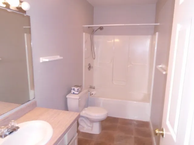 $3,200 | 50 Bjorklund Avenue, Worcester, MA 01605