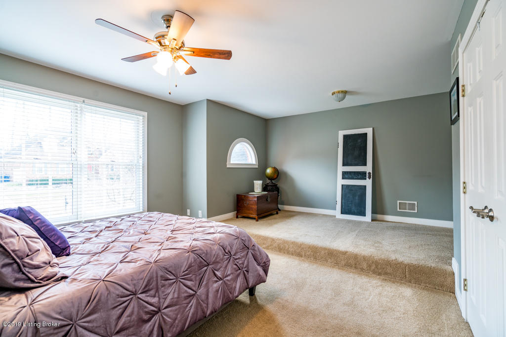 5728 Moser Farm Road Prospect, KY 40059 - Photo 31 of 60 1BPM0EC8AP6X_l