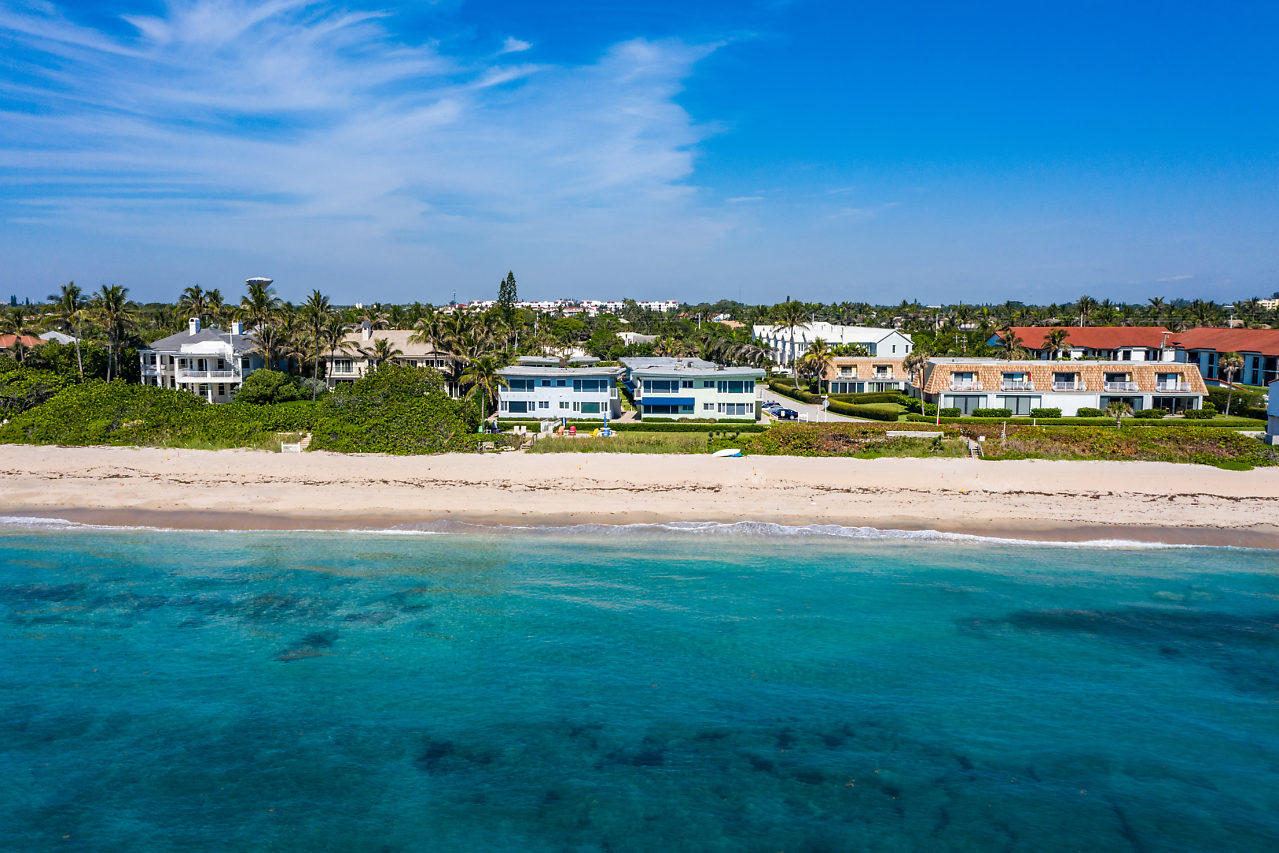 5700 Old Ocean Boulevard, Unit V Ocean Ridge, FL 33435 - Photo 2 of 24 a view of a city