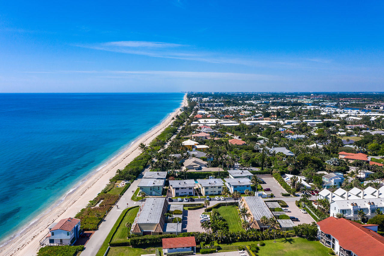 5700 Old Ocean Boulevard, Unit V Ocean Ridge, FL 33435 - Photo 24 of 24 a view of city and ocean view