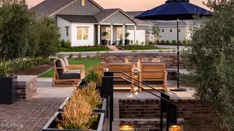 $685,000 | 11249 North Blakely Street, Surprise, AZ 85388